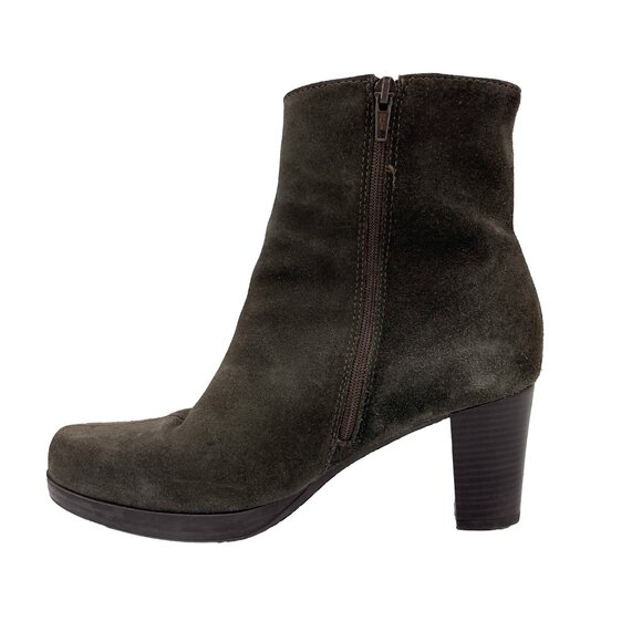 LA CANADIENNE Suede High Heel Boots Size 8M - Picture 3 of 11